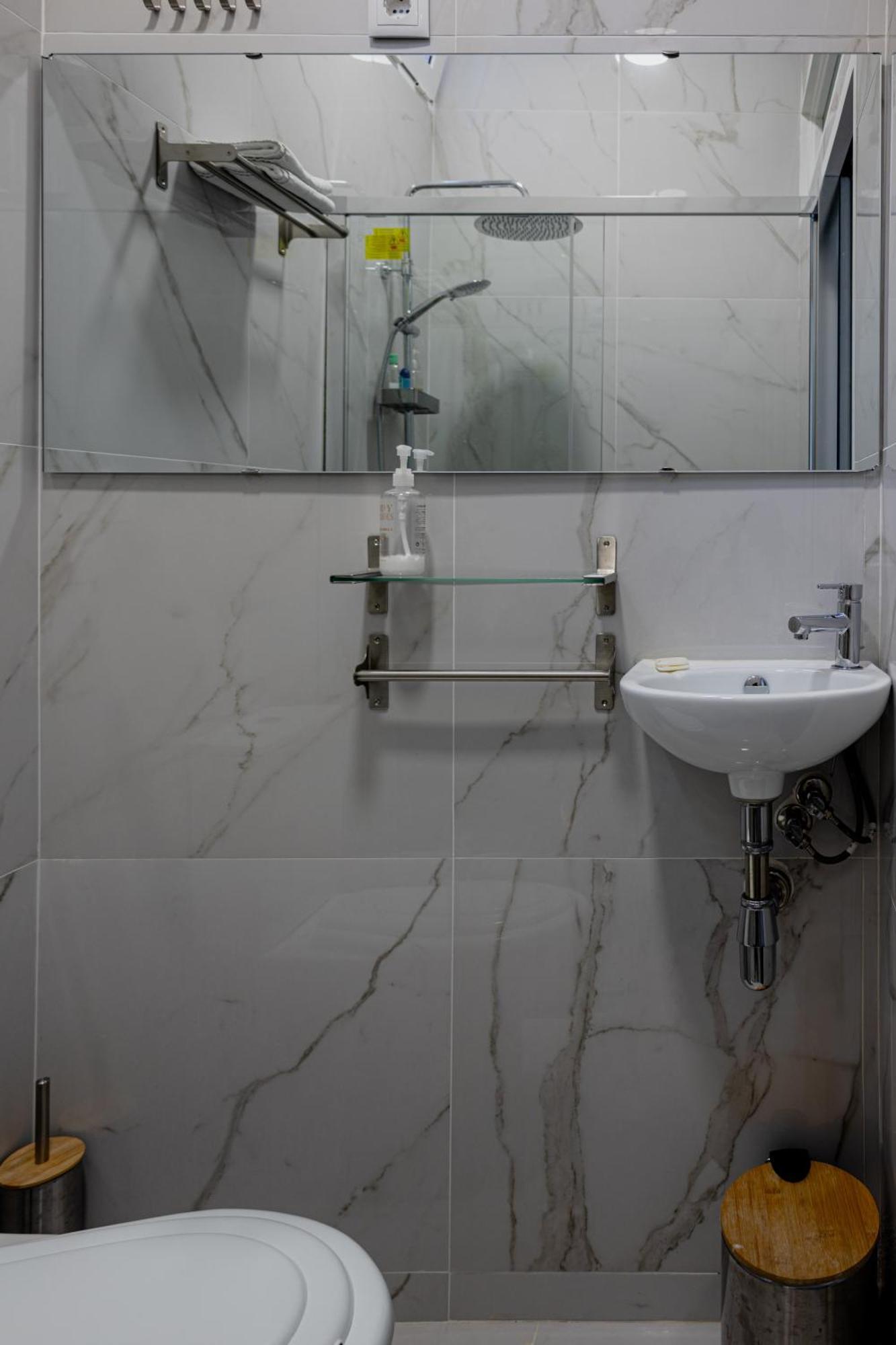 Apartment Angels Homes N.27 1ºandar, Bairro Tipico, Centro Lisbon